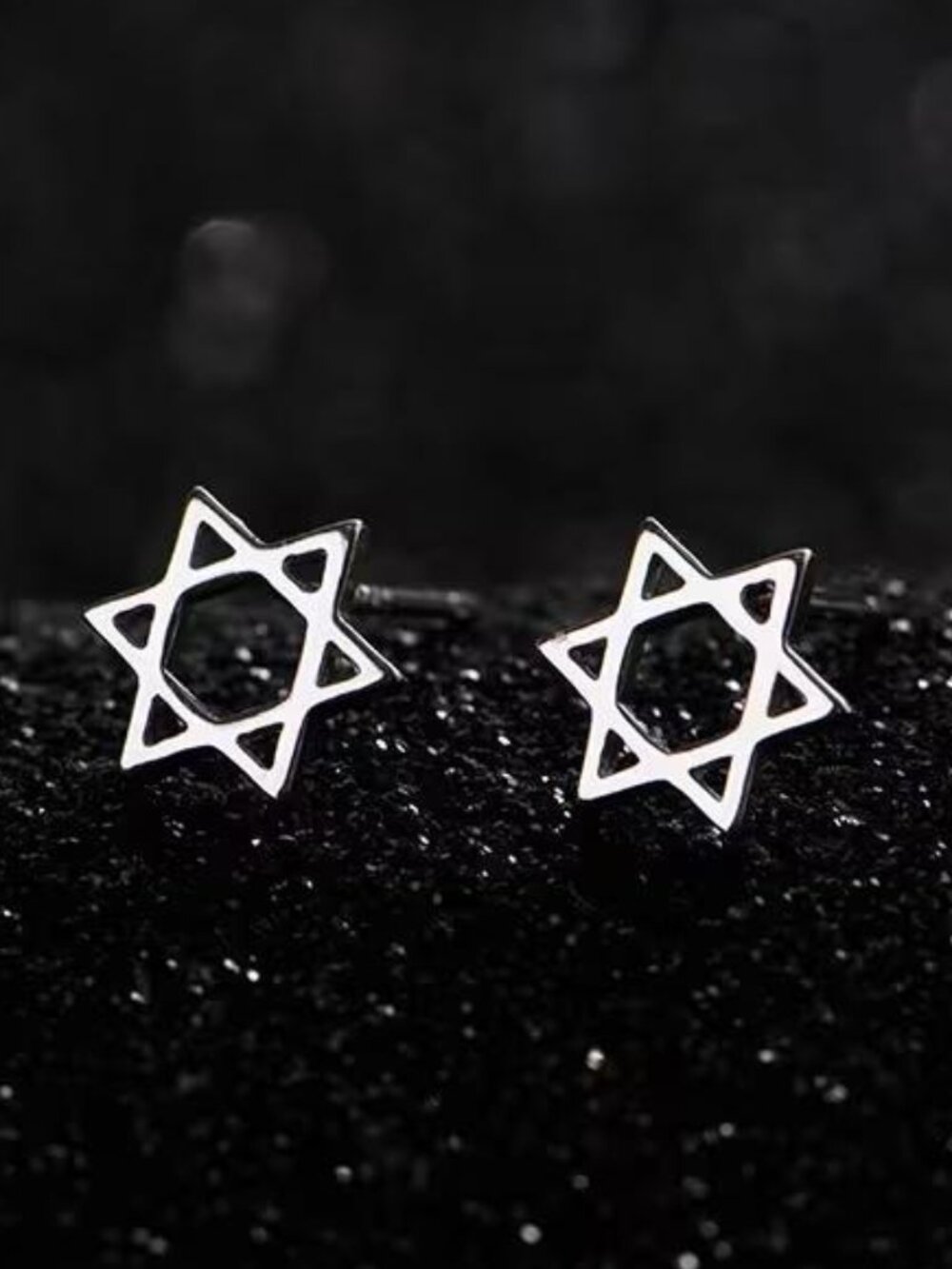 STAR OF DAVID POSTS